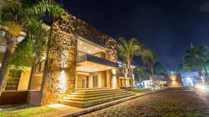 thumbnail: Exterior