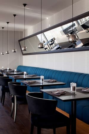 thumbnail: Restaurant
