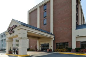 thumbnail: Exterior