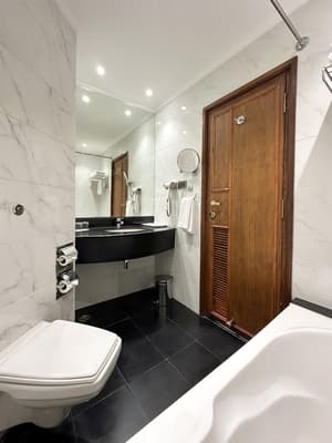 thumbnail: Bathroom