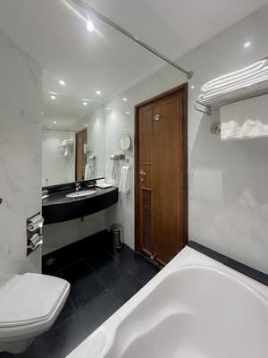 thumbnail: Bathroom