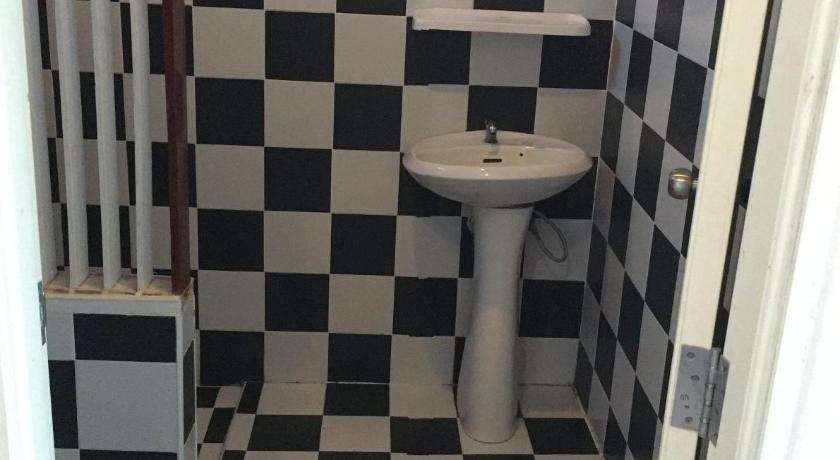 266326839.jpg