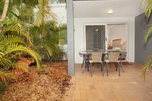 thumbnail: Terrace/patio