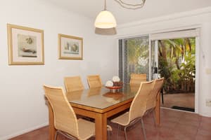 thumbnail: In-room dining