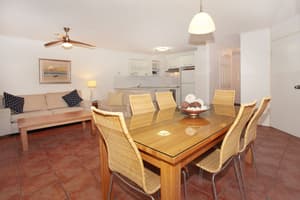 thumbnail: In-room dining