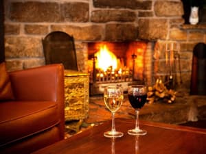 thumbnail: Bar (on property)