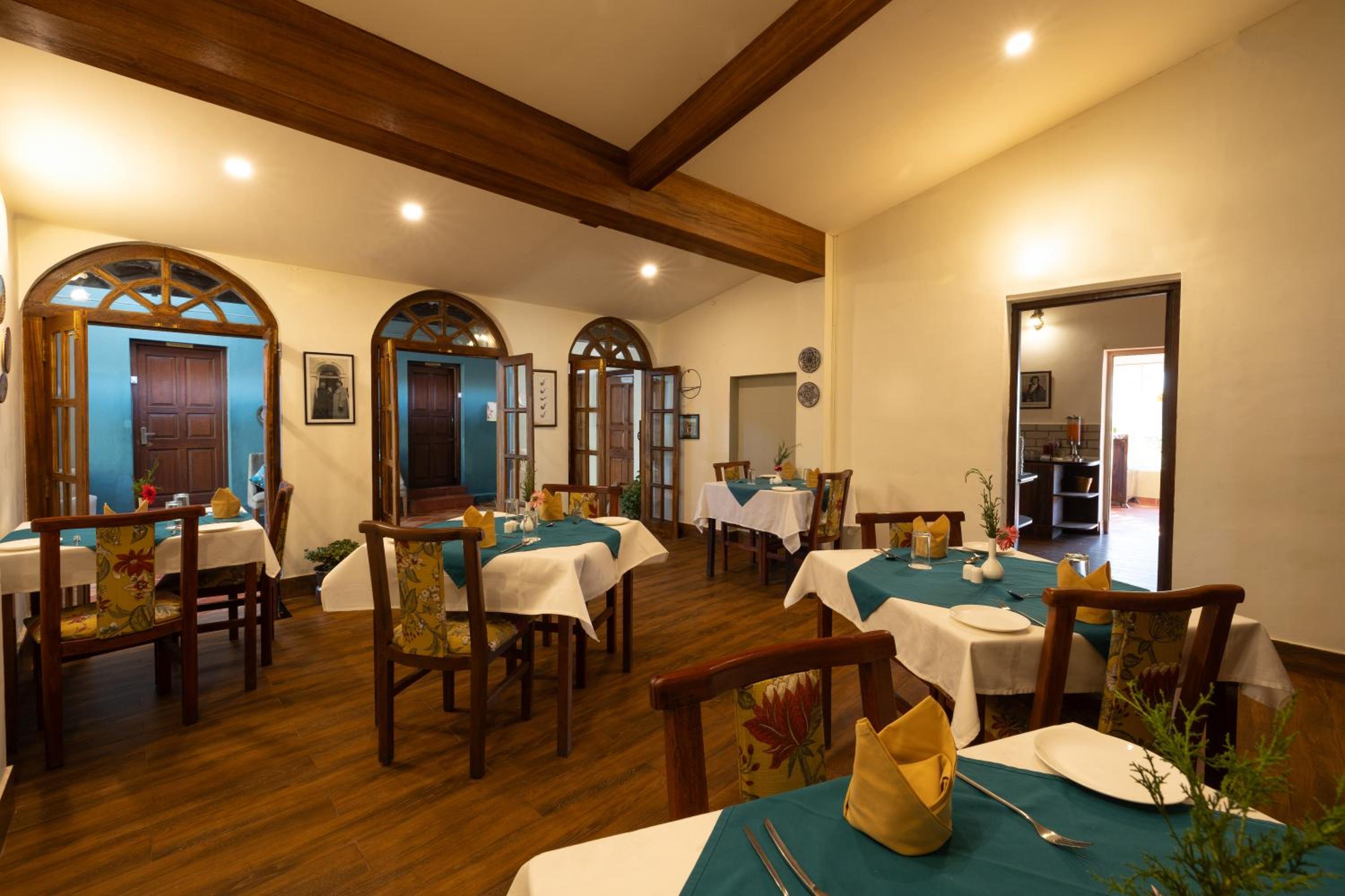 Restaurant-cafeteria