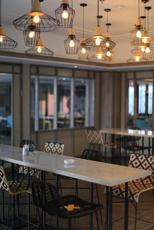 thumbnail: Restaurant