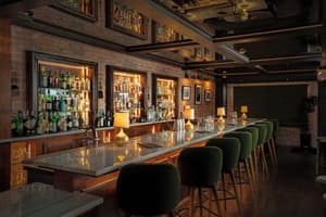 thumbnail: Bar (on property)