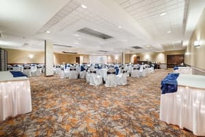 thumbnail: Ballroom