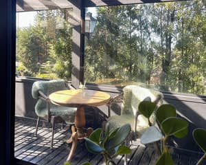 thumbnail: Porch