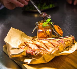 thumbnail: Restaurant