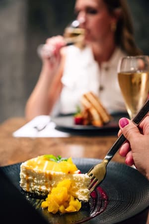 thumbnail: Restaurant