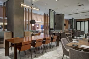 thumbnail: Restaurant
