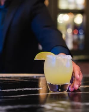 thumbnail: Bar (on property)