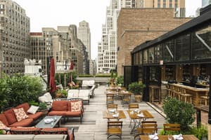 thumbnail: Outdoor dining