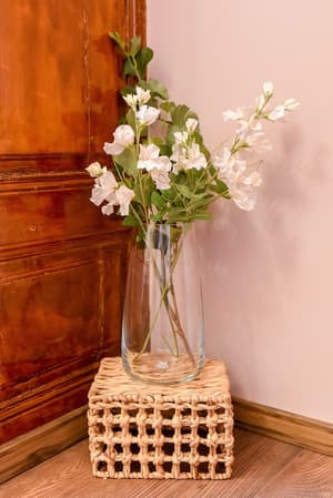 thumbnail: Interior detail