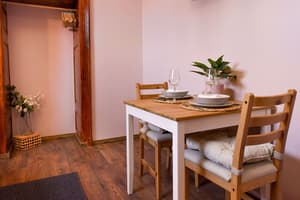 thumbnail: In-room dining