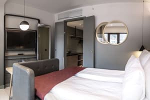 thumbnail: Room
