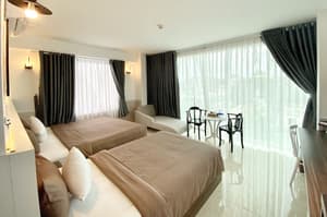 thumbnail: Living area