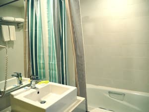 thumbnail: Bathroom