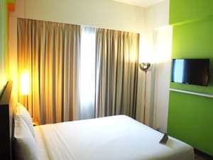 thumbnail: Room