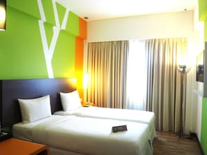 thumbnail: Room