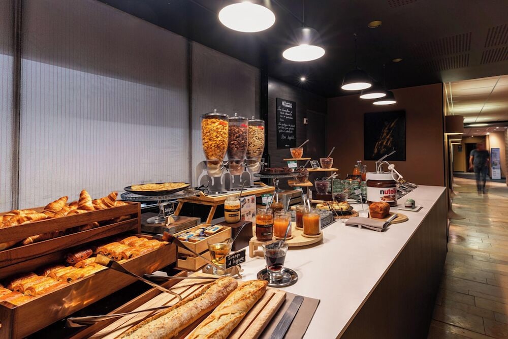 Breakfast buffet