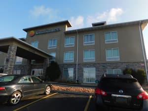 thumbnail: Front of property