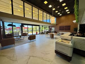 thumbnail: Reception