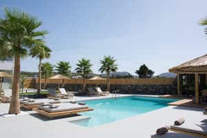 thumbnail: Outdoor pool