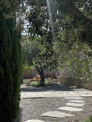 thumbnail: Garden