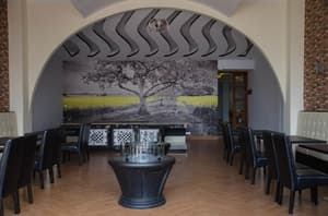 thumbnail: Interior