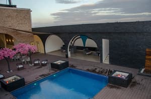 thumbnail: Rooftop pool
