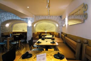 thumbnail: Restaurant