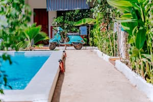 thumbnail: Pool