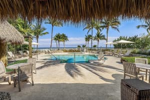 thumbnail: Outdoor pool