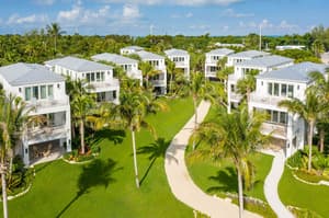 thumbnail: Property grounds