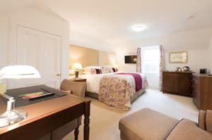 thumbnail: Room