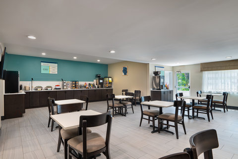 breakfast seating area