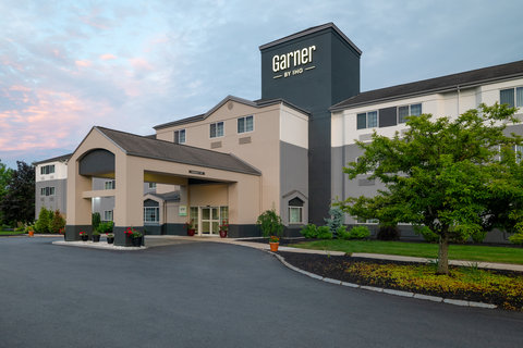 Exterior front of hotel at dusk