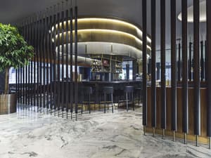 thumbnail: Bar (on property)