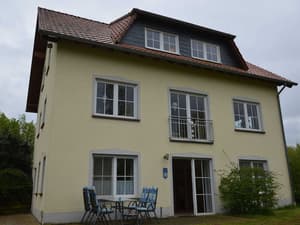 thumbnail: Exterior