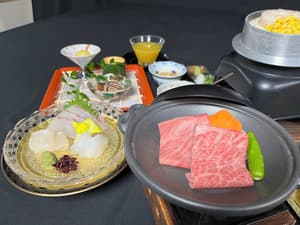 thumbnail: Restaurant