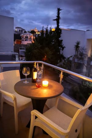 thumbnail: Balcony