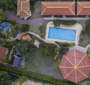 thumbnail: Exterior