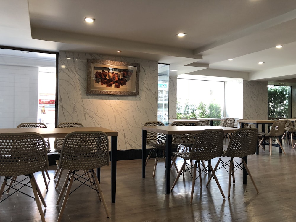 Restaurant-cafeteria