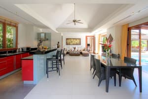 thumbnail: In-room dining