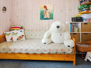 thumbnail: Interior