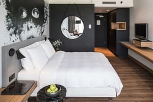 thumbnail: Room
